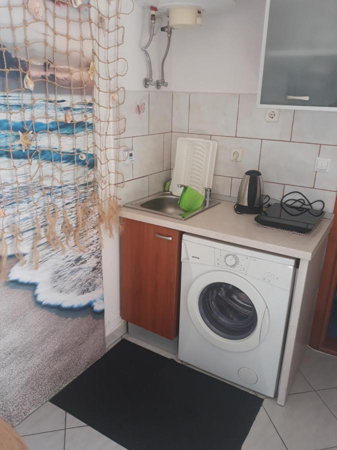 Ap ,nini' Apartment Supetar